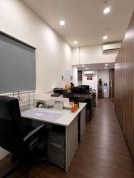 Oxley Bizhub (D14), Office #563203821